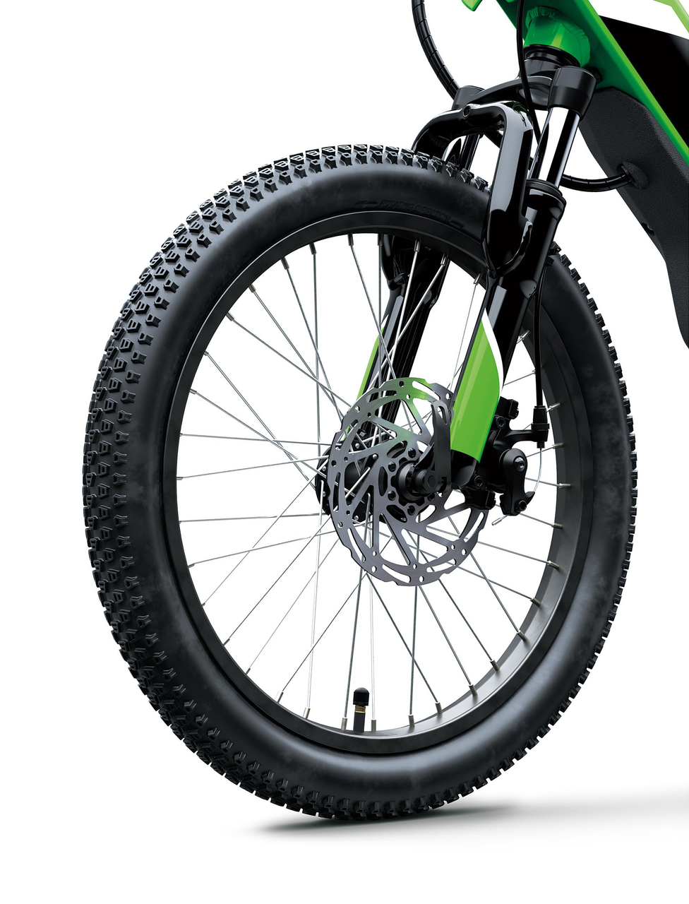 Freins à disque haut de gamme à l’avant et à l’arrière