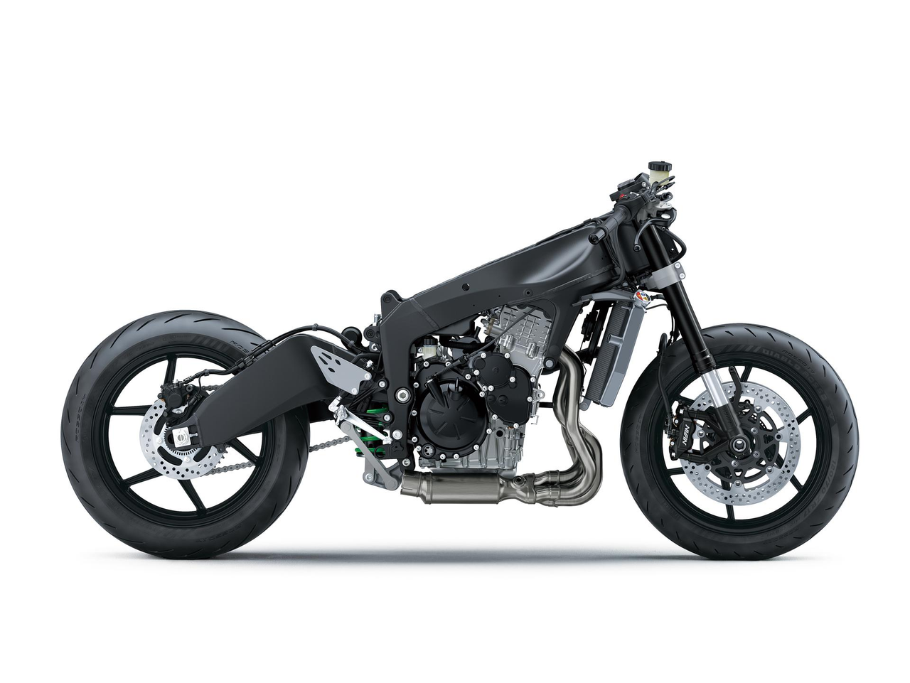 L’avantage 636 : moteur 4 cylindres en ligne 4 temps, 636 cm³, refroidi par liquide