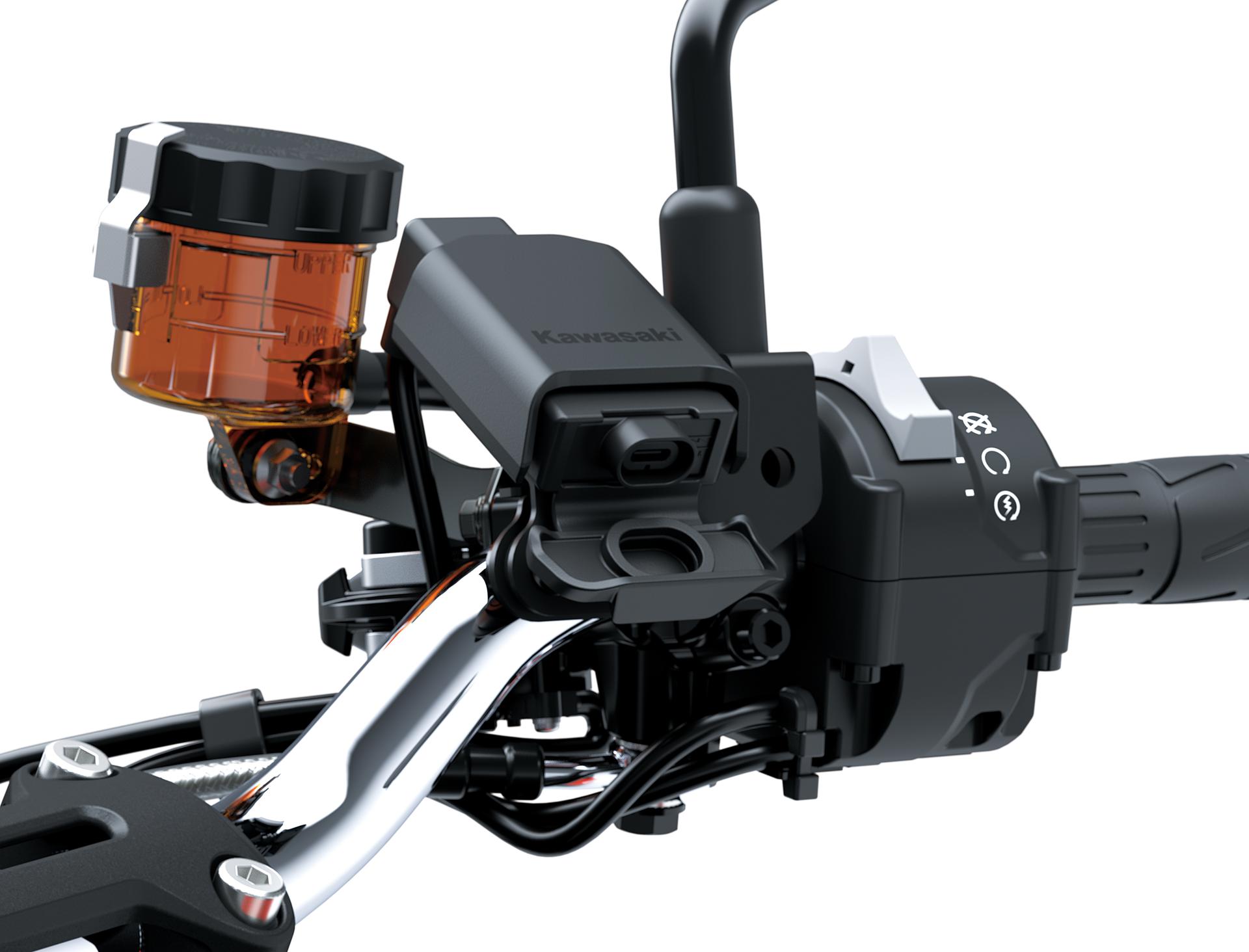 Prise USB-C (Z900RS)